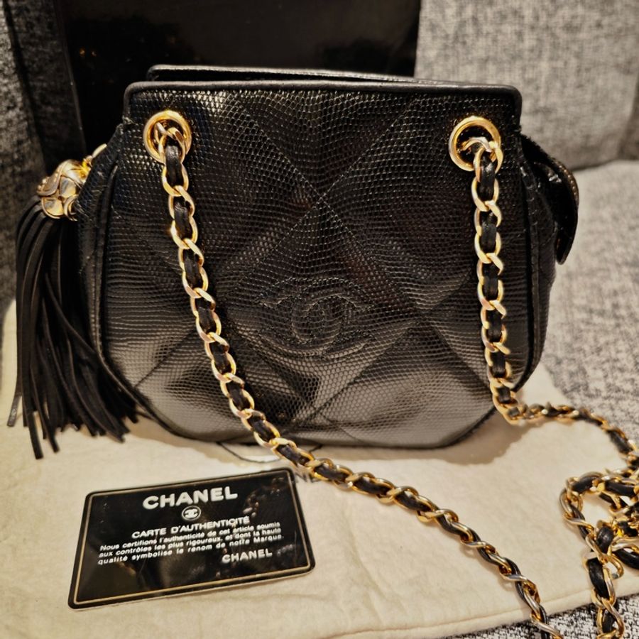 Chanel Vintage 香奈兒蜥蜴皮元寶包 卡標齊-0