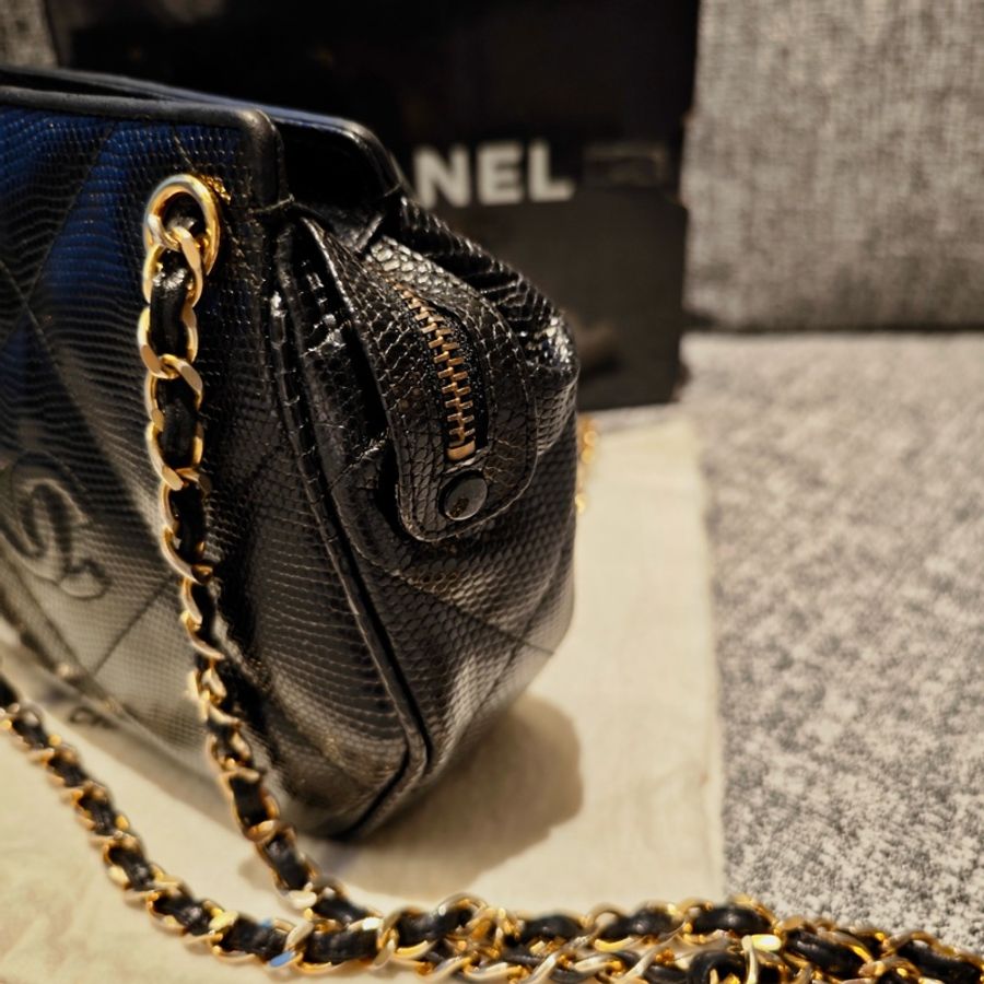 Chanel Vintage 香奈兒蜥蜴皮元寶包 卡標齊-4