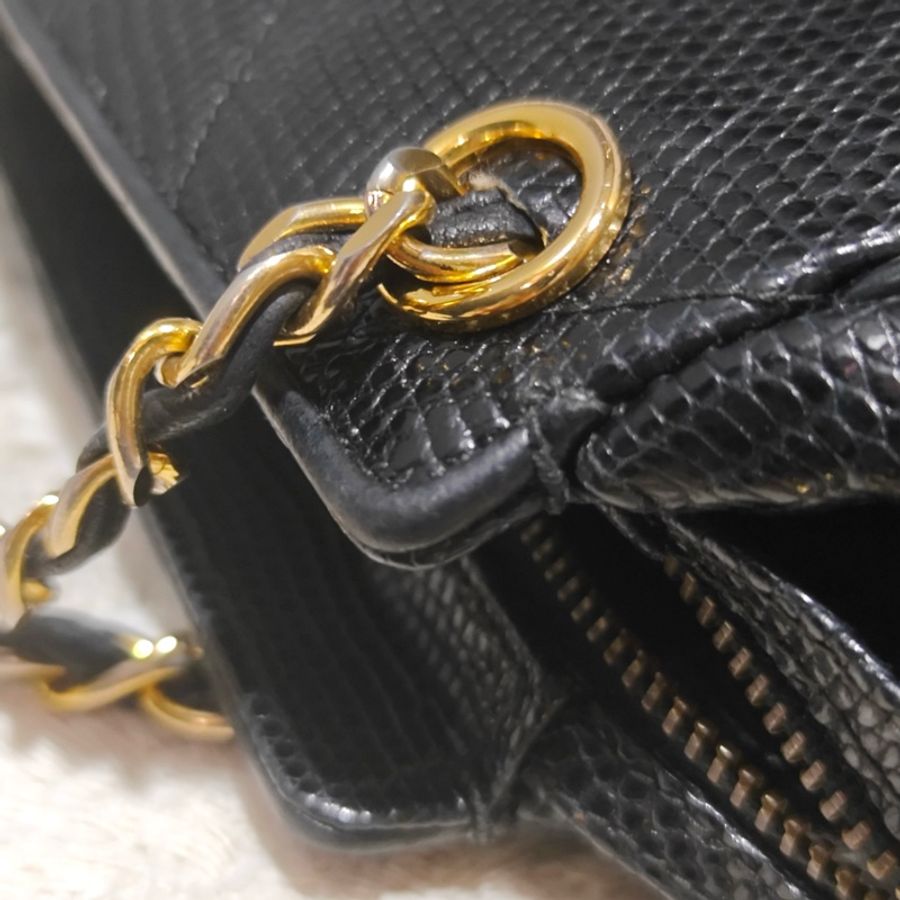Chanel Vintage 香奈兒蜥蜴皮元寶包 卡標齊-16