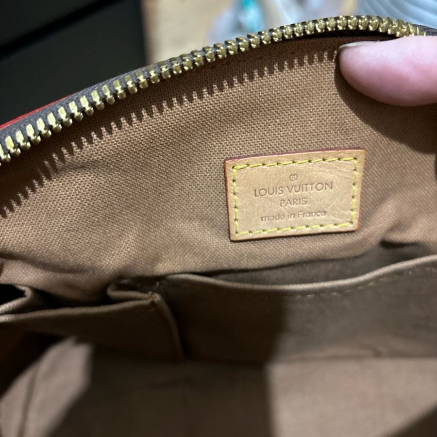 Louis Vuitton 元寶手提包-9