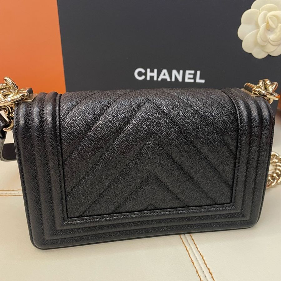 Chanel mini boy 經典人字紋 金釦-8