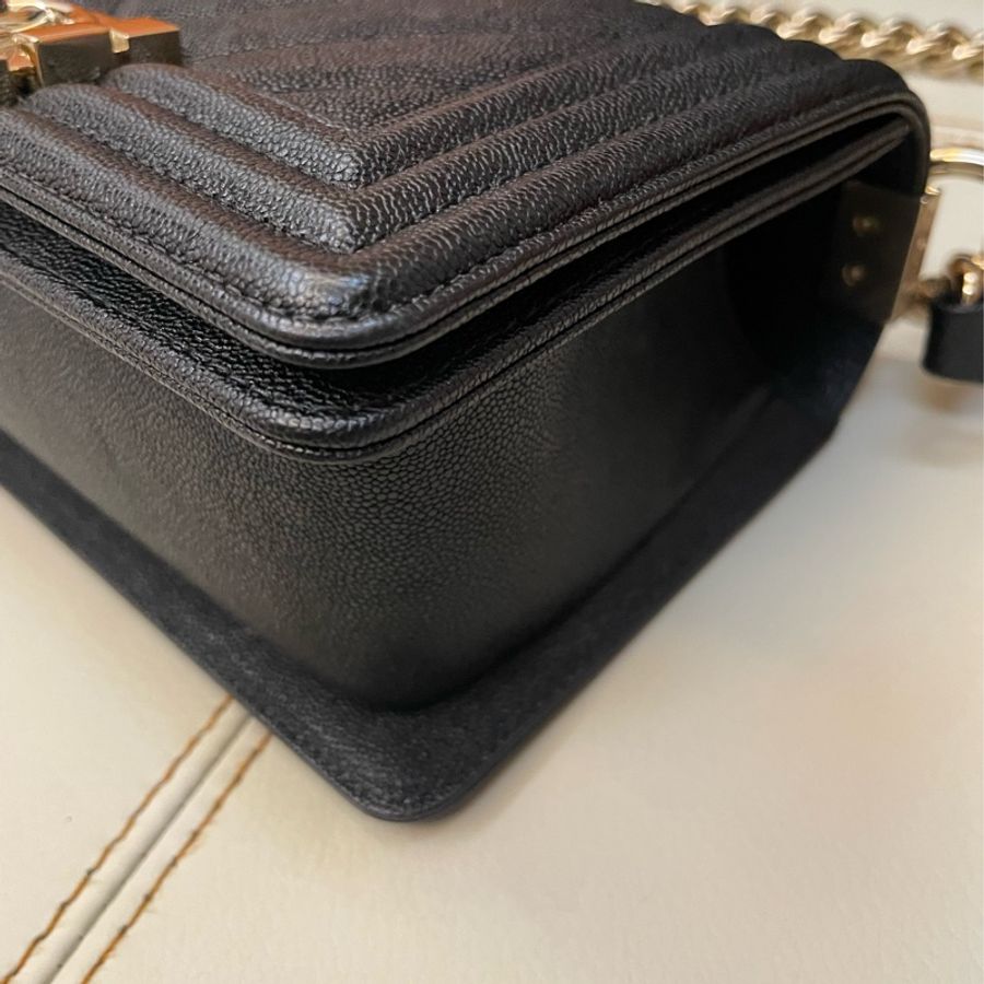 Chanel mini boy 經典人字紋 金釦-10
