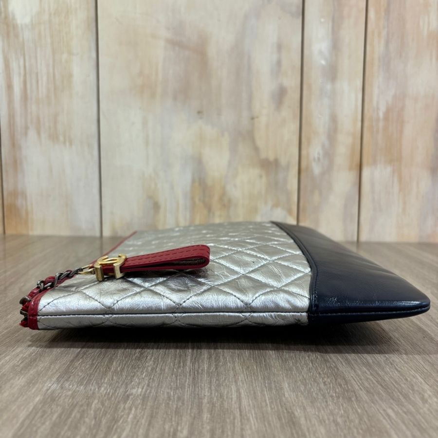 稀有Chanel A84288銀復古牛皮流浪系列手拿包-2