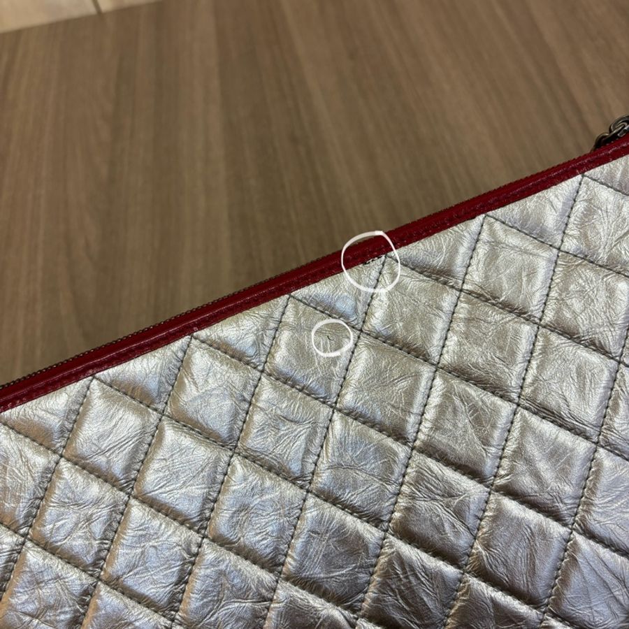 稀有Chanel A84288銀復古牛皮流浪系列手拿包-16
