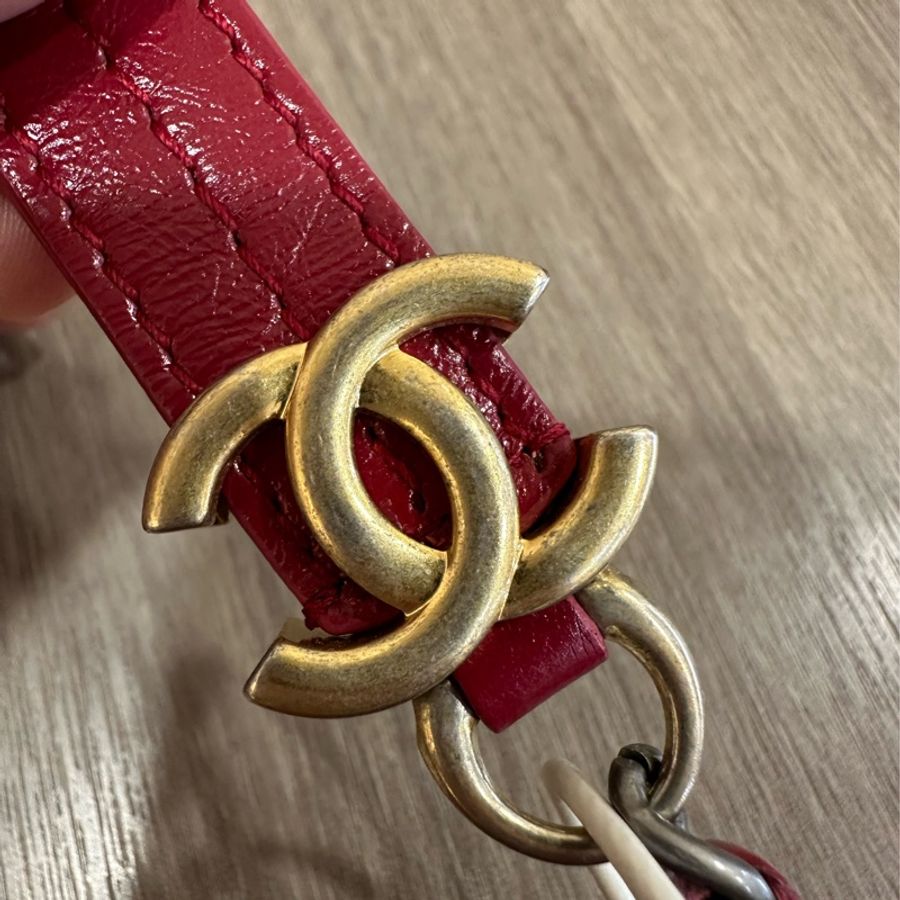 稀有Chanel A84288銀復古牛皮流浪系列手拿包-7