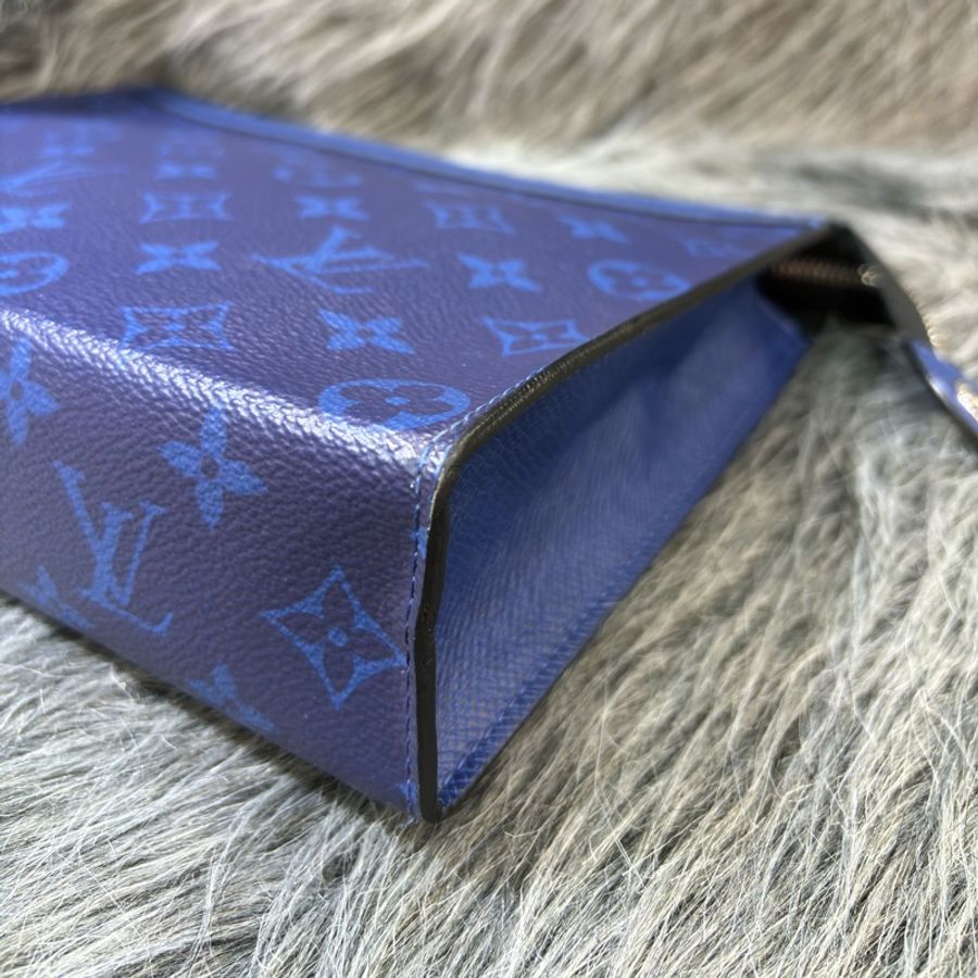 LV M30423 藍 老花 銀釦 牛皮 手拿包-18