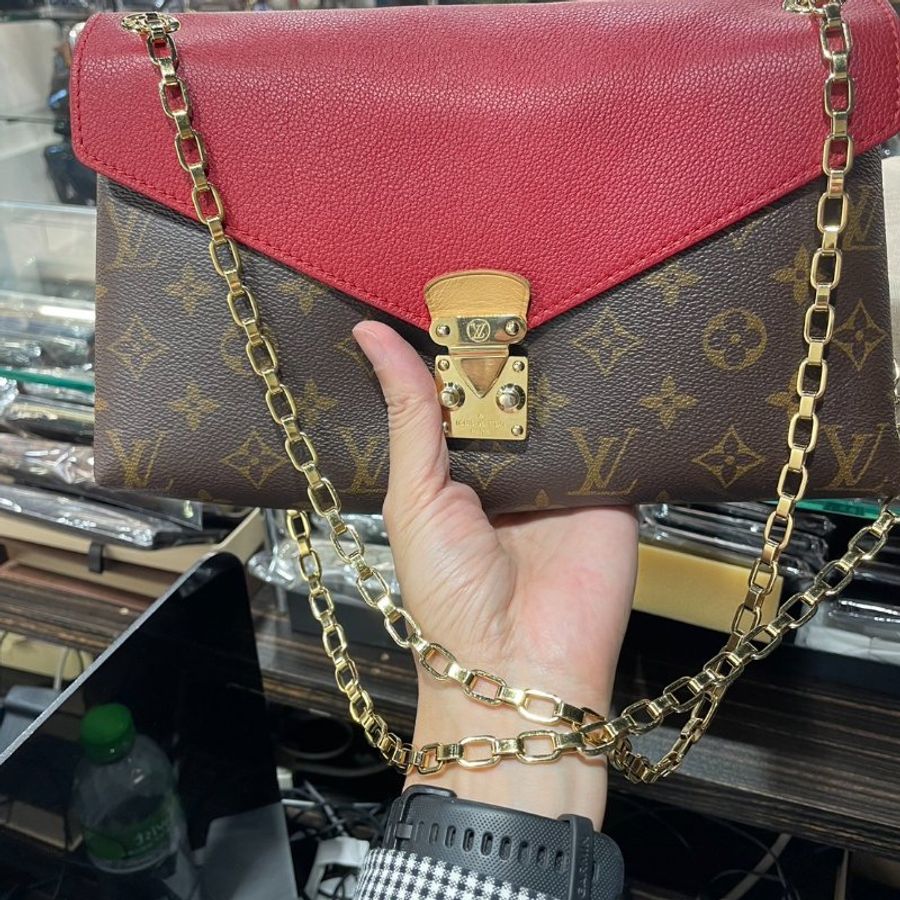 LV 斜背包/側背包/鍊包 M41201 85成新-17