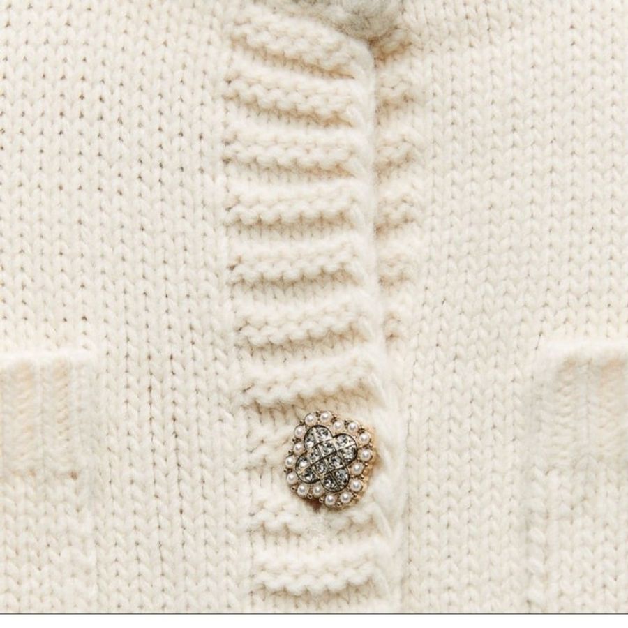 Zara 專櫃買新衣
定價$1790
吊牌還在 L 尺寸，全新未穿過，因尺寸不合降價賣掉-6
