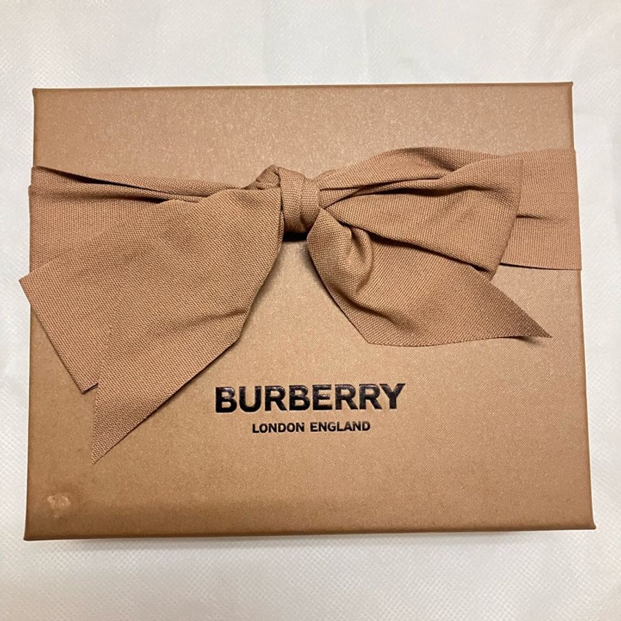 全新台灣官網購入BURBERRY老花短夾-4