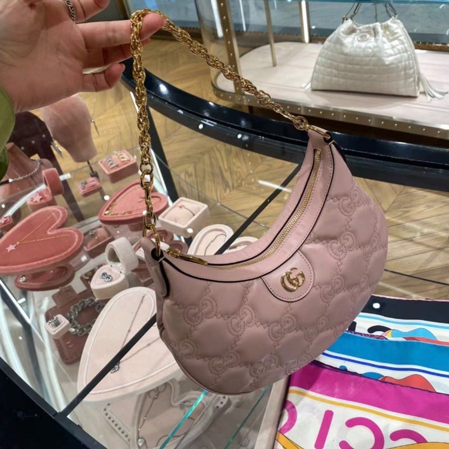 Gucci 739736 GG Matelasse 絎縫迷你包 粉色/附鏈帶及肩背帶《佳節折扣》-4