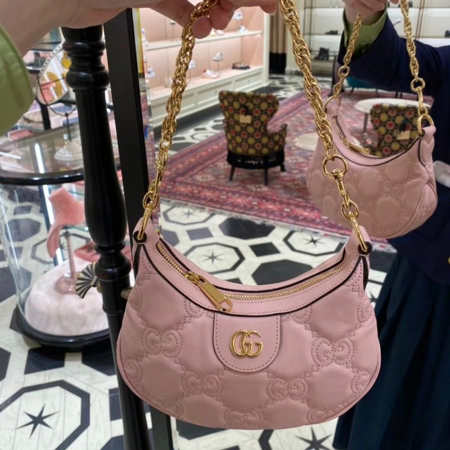 Gucci 739736 GG Matelasse 絎縫迷你包 粉色/附鏈帶及肩背帶《佳節折扣》-6