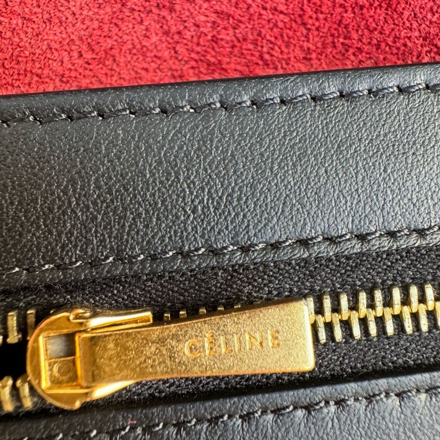 Celine|賽琳酒紅色護照夾皮夾錢包錢夾-16