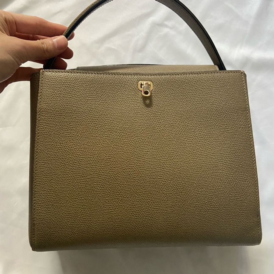 95%新 valextra brera medium 大象灰(缺少肩帶,肩帶不見了‼️)-0