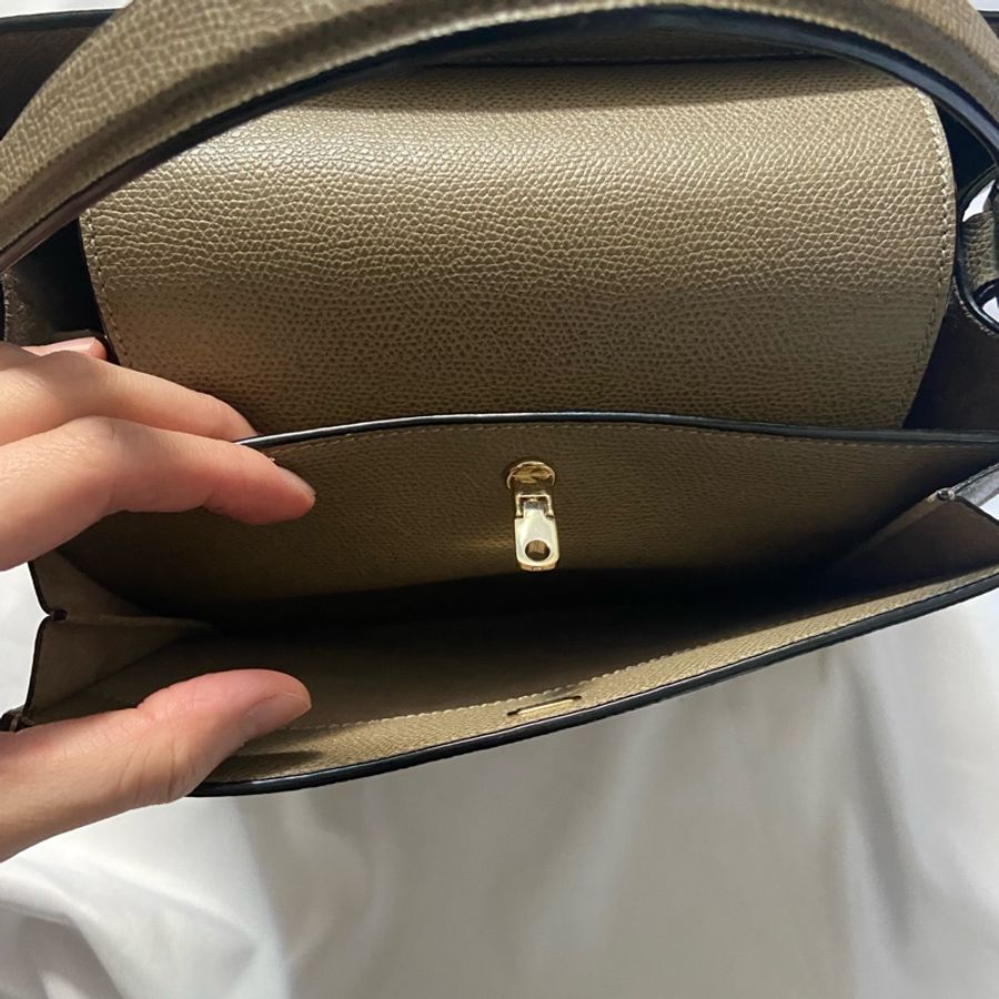 95%新 valextra brera medium 大象灰(缺少肩帶,肩帶不見了‼️)-7