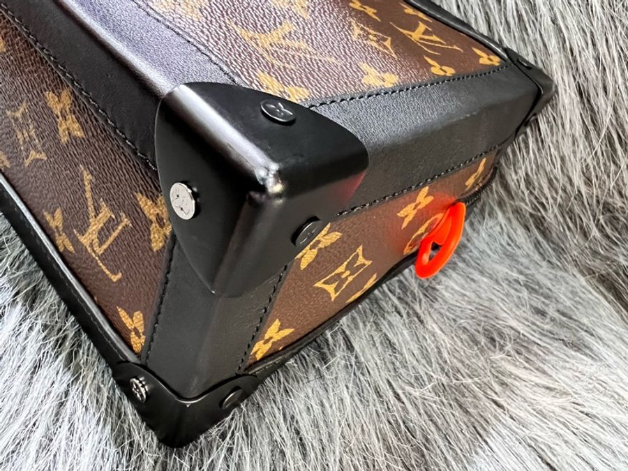 LV M44427 老花 原花 Soft trunk 箱子 軟箱 斜背包 肩背包-16