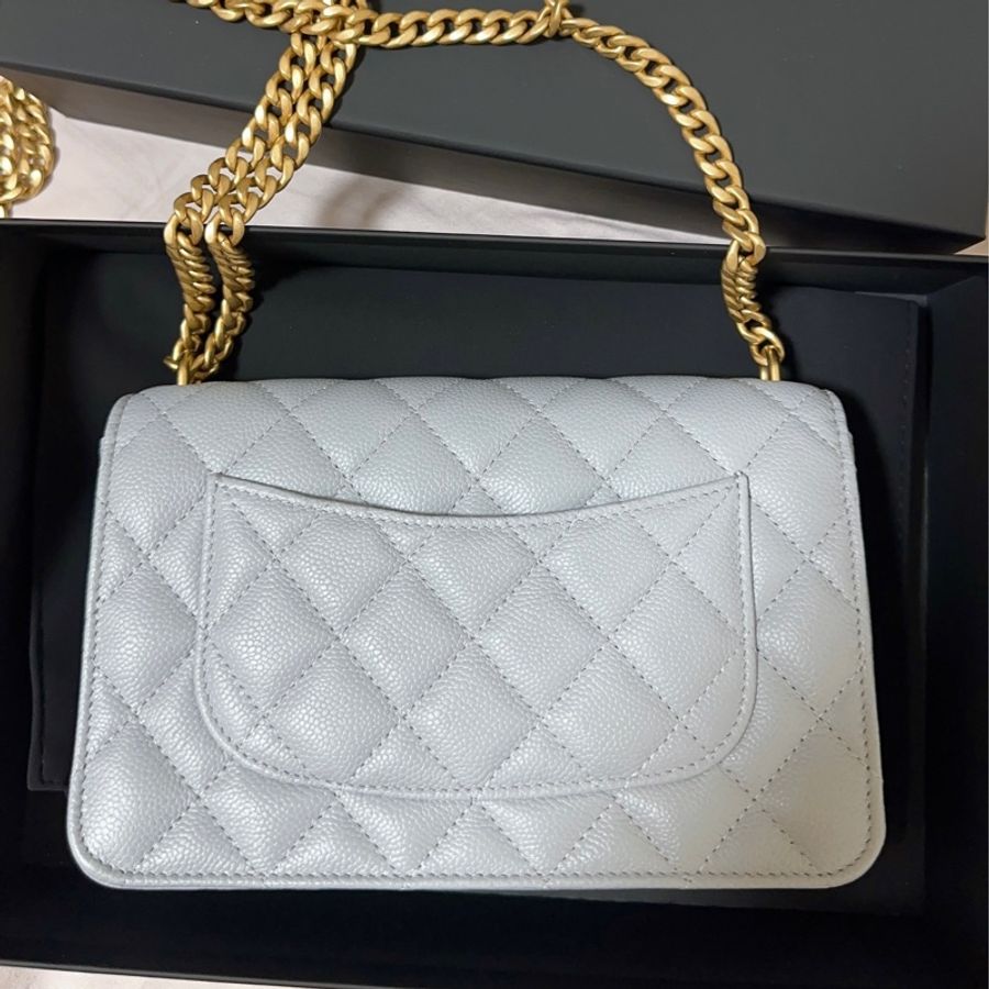 全新 CHANEL 24愛心調節扣WOC 優雅藍灰-2