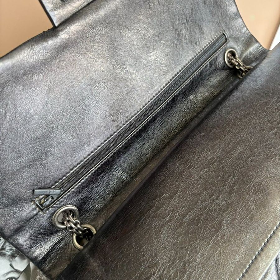 ::CHANEL:: 黑色揉製牛皮 2.55-4