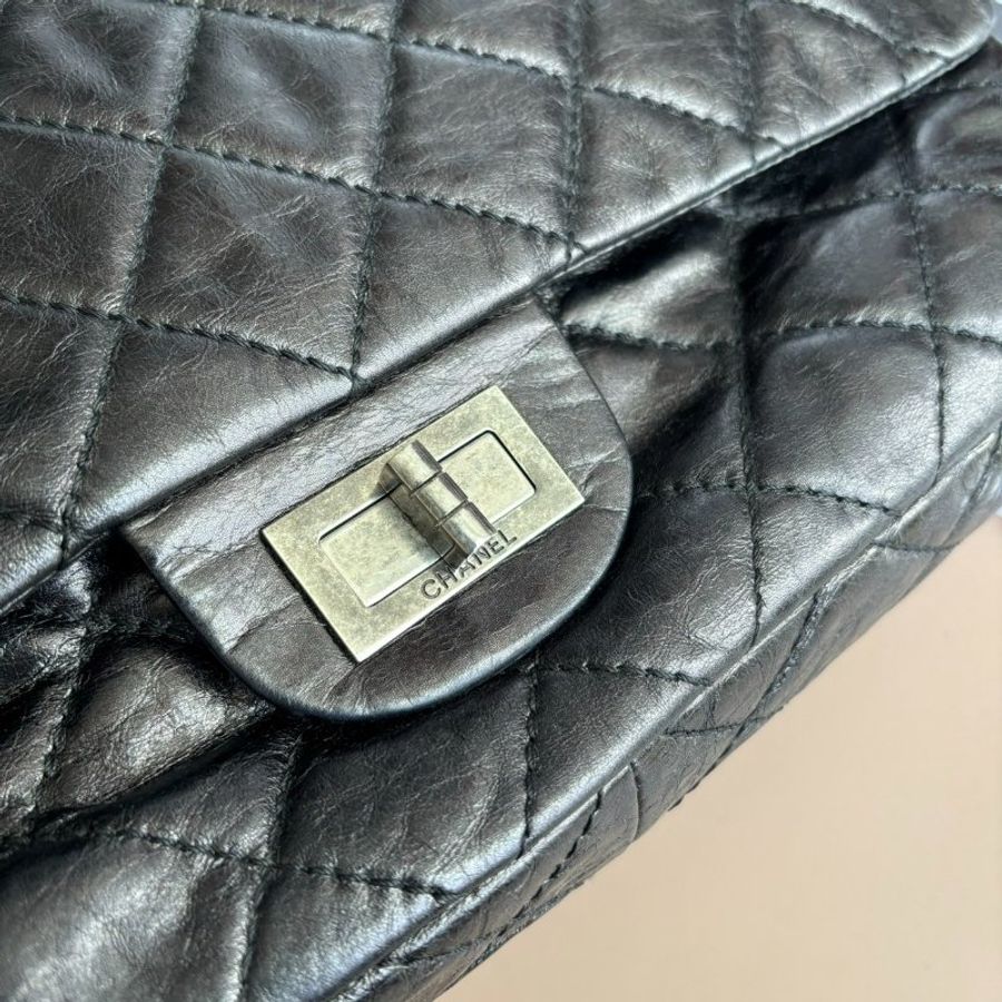 ::CHANEL:: 黑色揉製牛皮 2.55-11