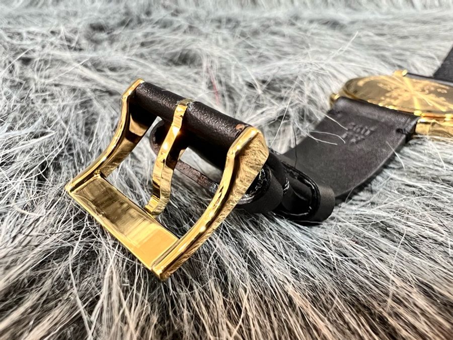 Gucci YA1264055 金色 蜜蜂 星星 黑面 38MM 手錶 腕錶 精品錶-9