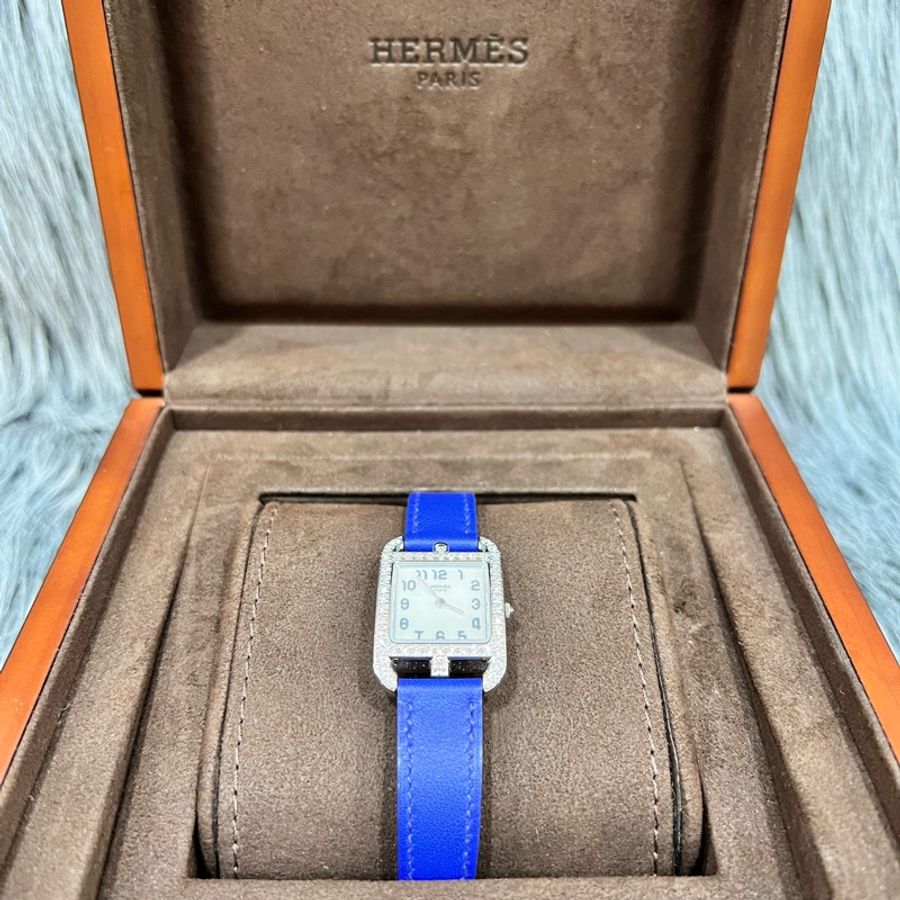 Hermes Cape Cod 不銹鋼 原鑲鑽圈 母貝 藍色 皮錶帶 21x31MM 手錶 腕錶 精品錶 瑞士錶-0