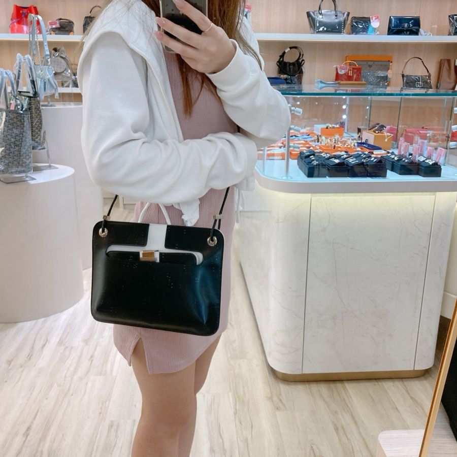 Balenciaga 巴黎世家白拼黑斜背包 Crossbody Bag-11