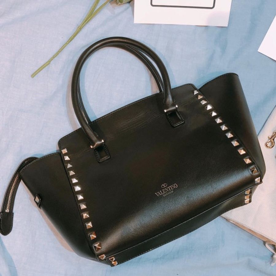 Valentino 華倫天奴黑色鉚釘絎縫真皮手提側背包 Rockstud Bag-2