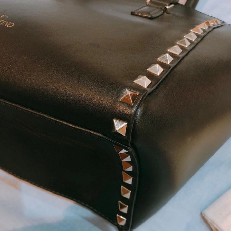 Valentino 華倫天奴黑色鉚釘絎縫真皮手提側背包 Rockstud Bag-5