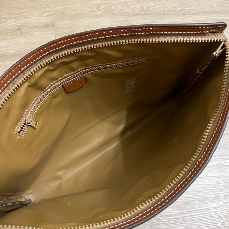Celine 滿版 凱旋門 大手拿包 可以裝釦側背包-3