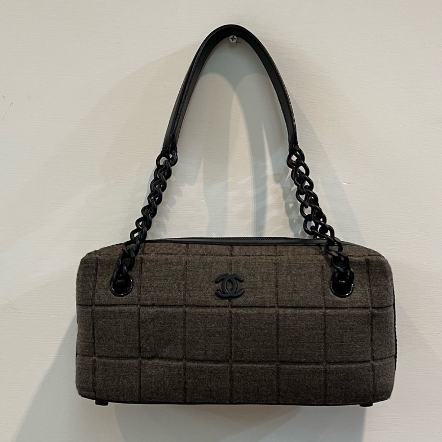 ［Vintage CHANEL］單寧x羊皮x黑釦手提包-1