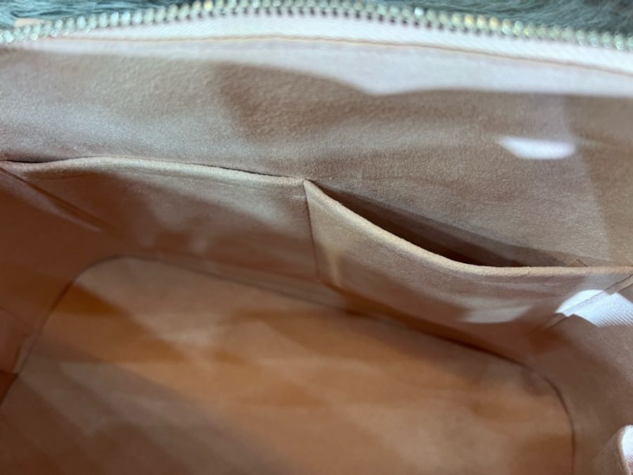 LV M41155 淡粉色 粉膚色 Epi皮 水波紋 銀釦 Alma 手提包 貝殼包 扇貝包-6