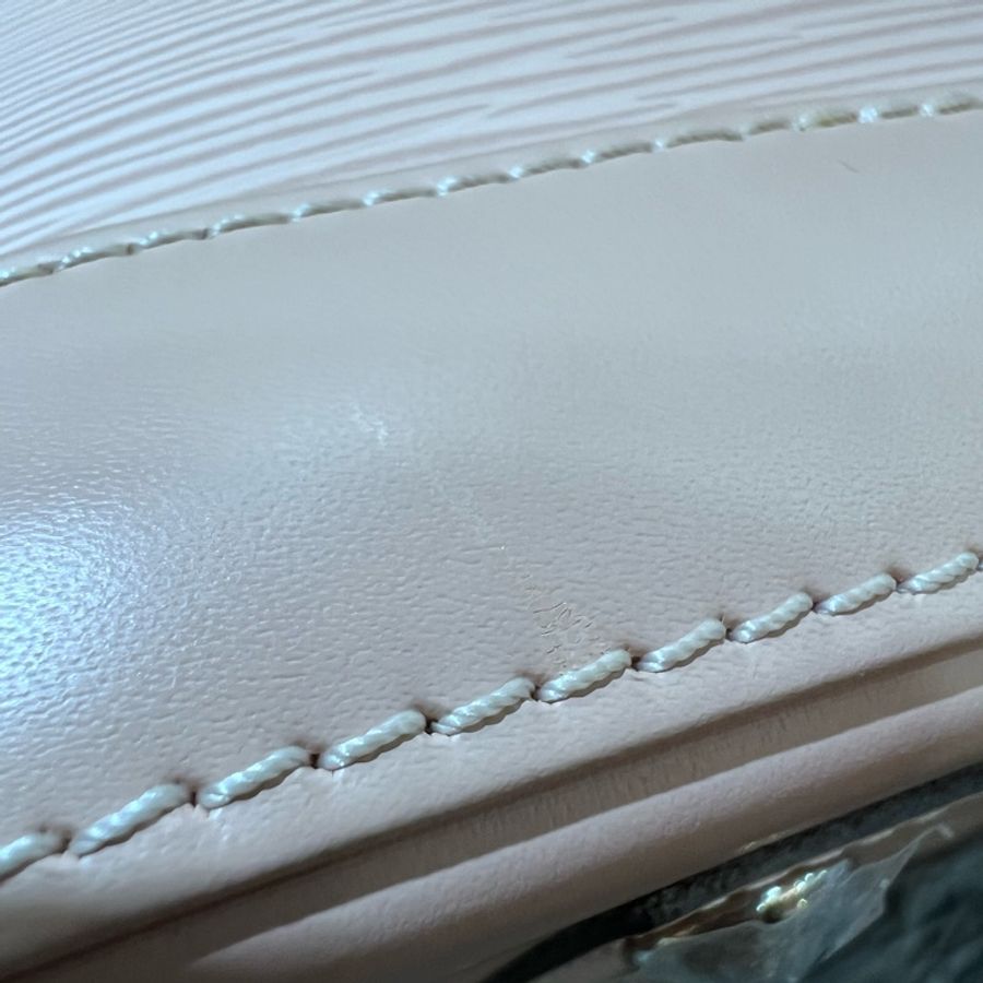 LV M41155 淡粉色 粉膚色 Epi皮 水波紋 銀釦 Alma 手提包 貝殼包 扇貝包-14