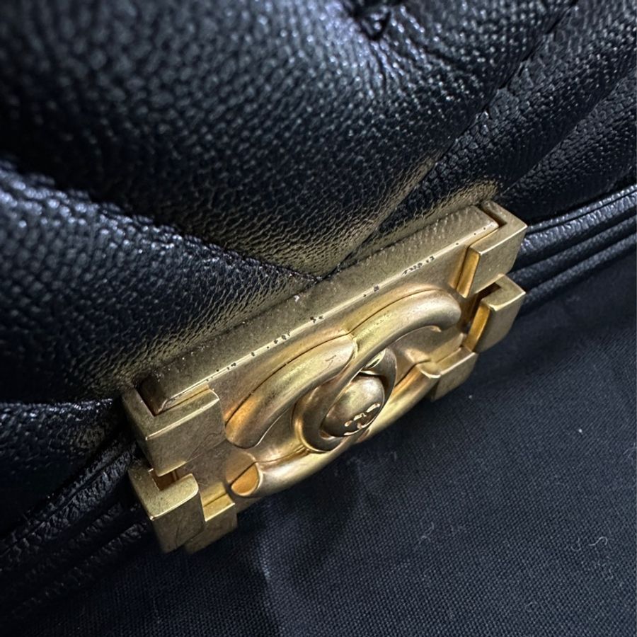 極新!!SMALL CHANEL BOY 20 山形紋(V紋) 黑金-6