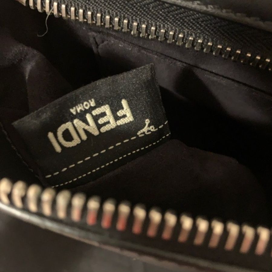 Fendi DOT COM LEATHER CROSSBODY BAG-14