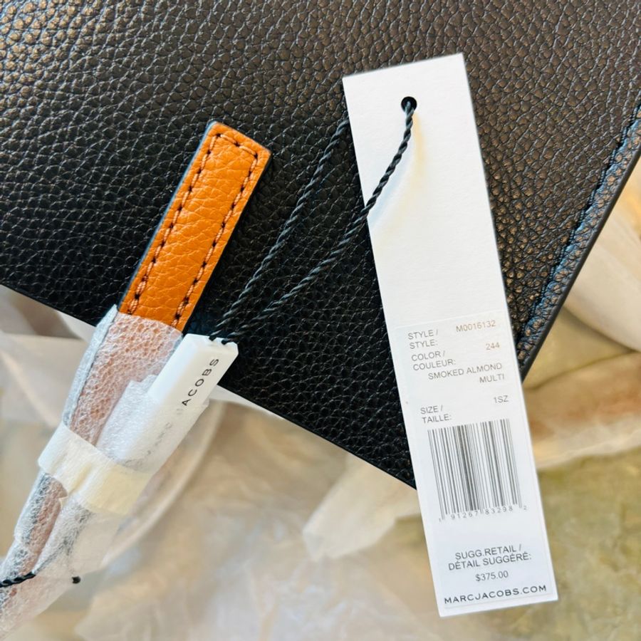 全新正品MARC JACOBS 鎖頭吊飾拼色/牛皮斜挎托特包/手提包/白黑拼接/學院風/時尚百搭(看圖看內文)-6
