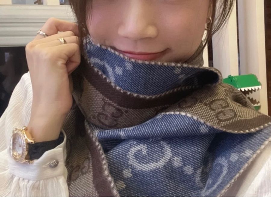 GUCCI新款單寧雙面藍色+咖LOGO 流蘇羊毛圍巾-9