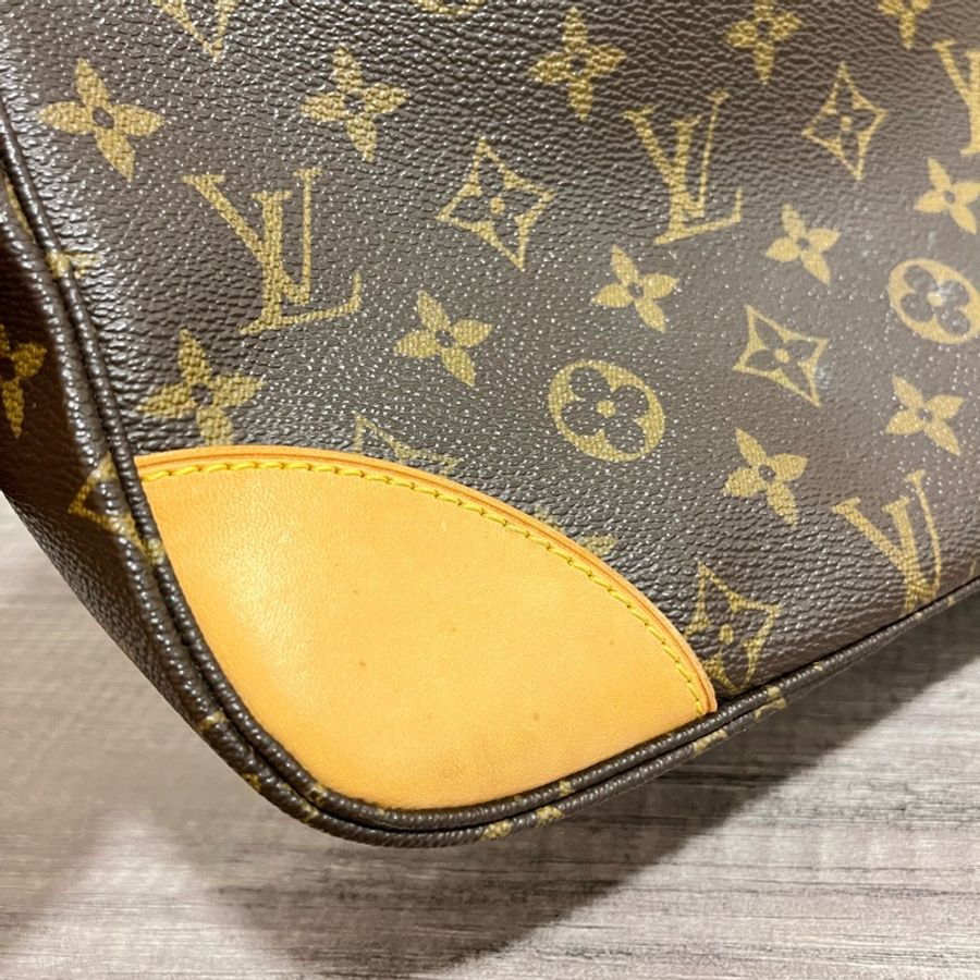 LV 經典老花牛角包-10