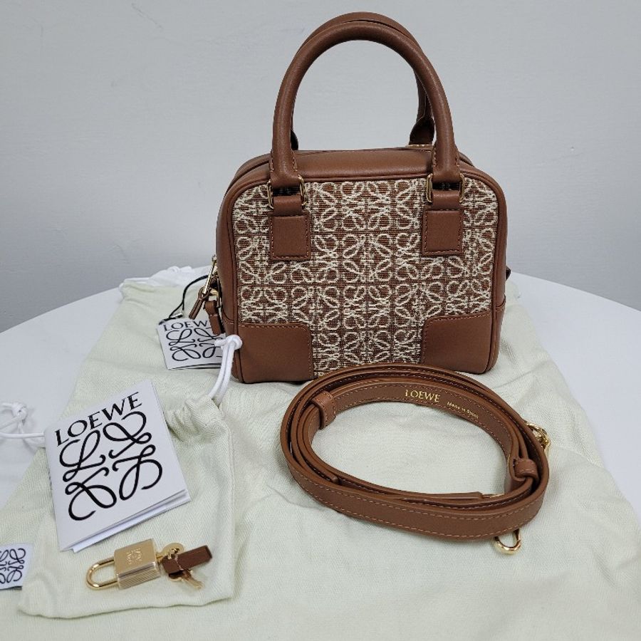 Loewe Amazona16-0