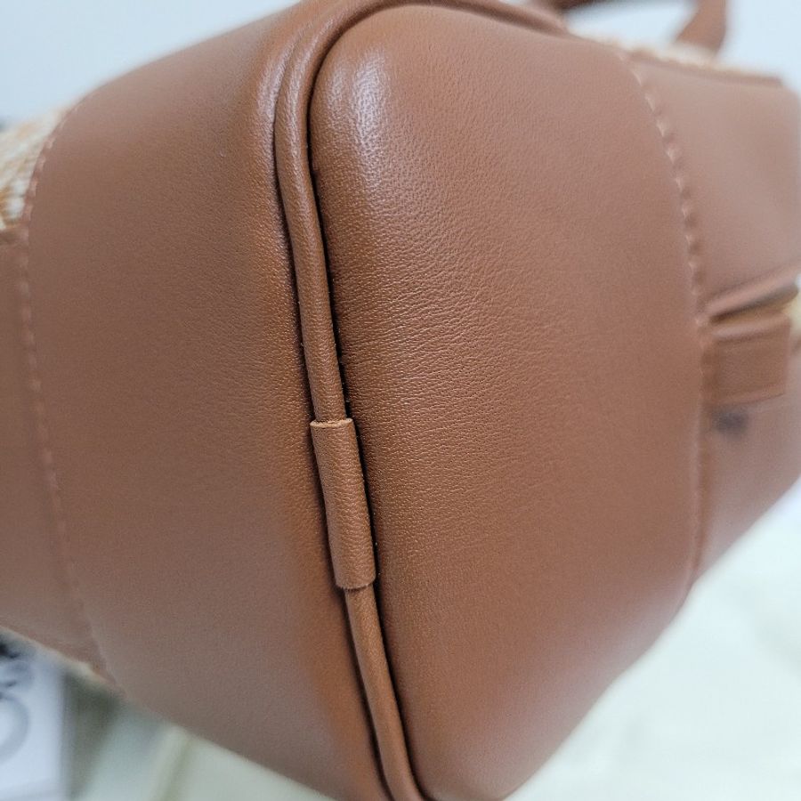 Loewe Amazona16-14