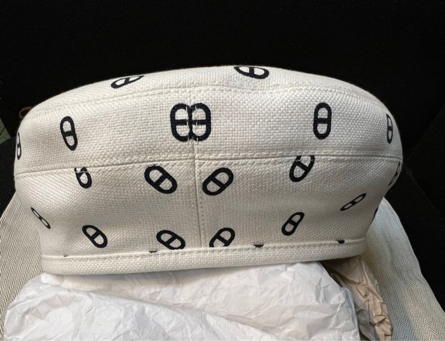 Hermes 愛馬仕 白色小豬鼻蓓蕾帽-5