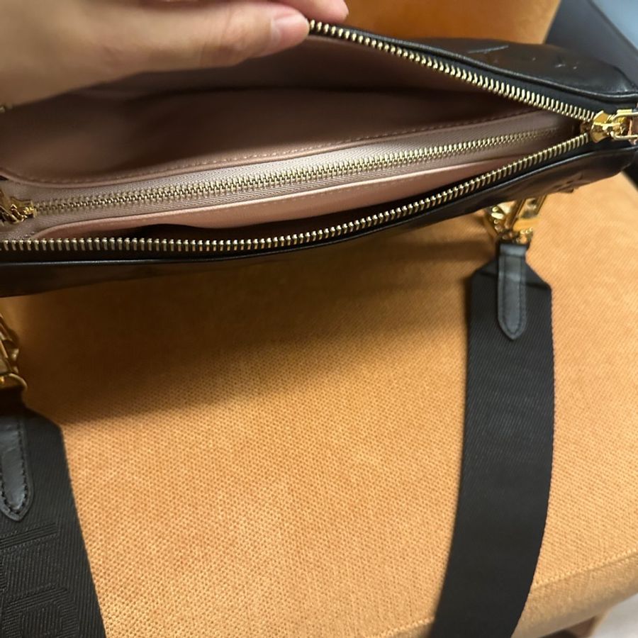 Louis Vuitton 全新 Coussin PM手袋-2