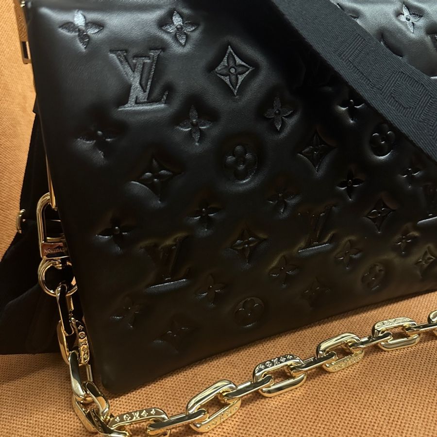 Louis Vuitton 全新 Coussin PM手袋-3