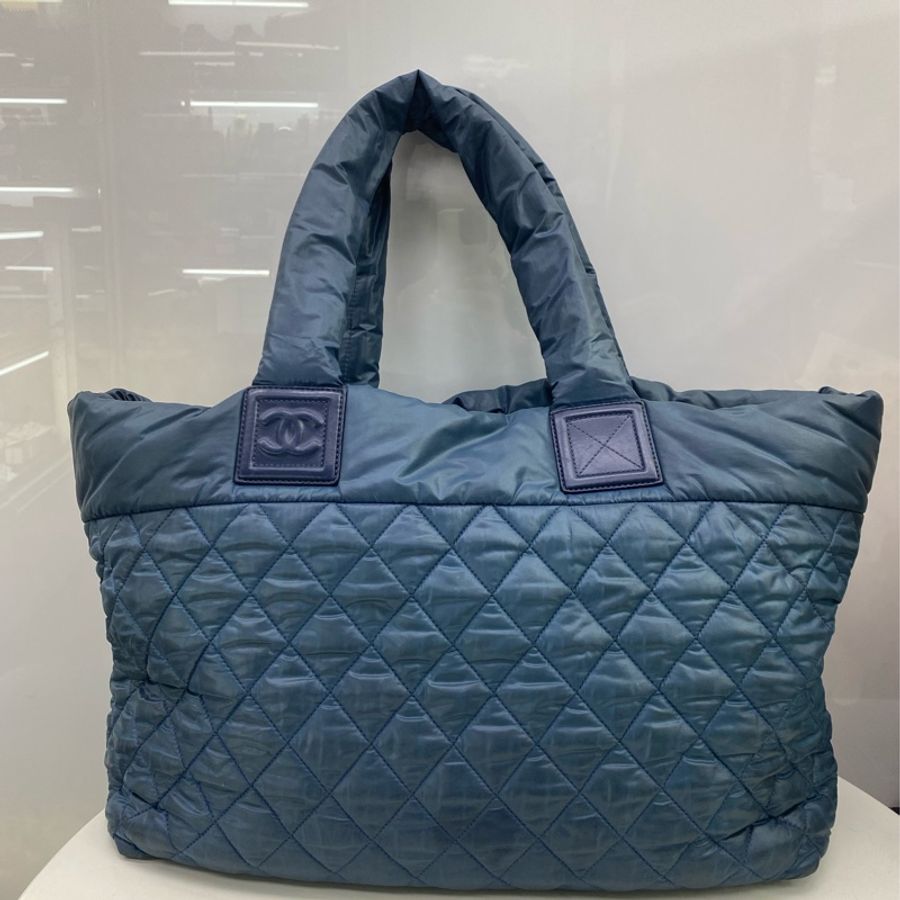 chanel Coco Cocoon Handbag-8