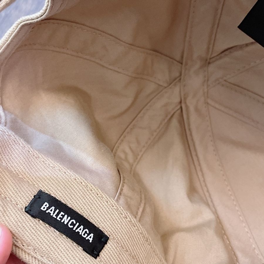 BALENCIAGA 巴黎世家 老帽 櫃姐預留的特殊色 L號-3