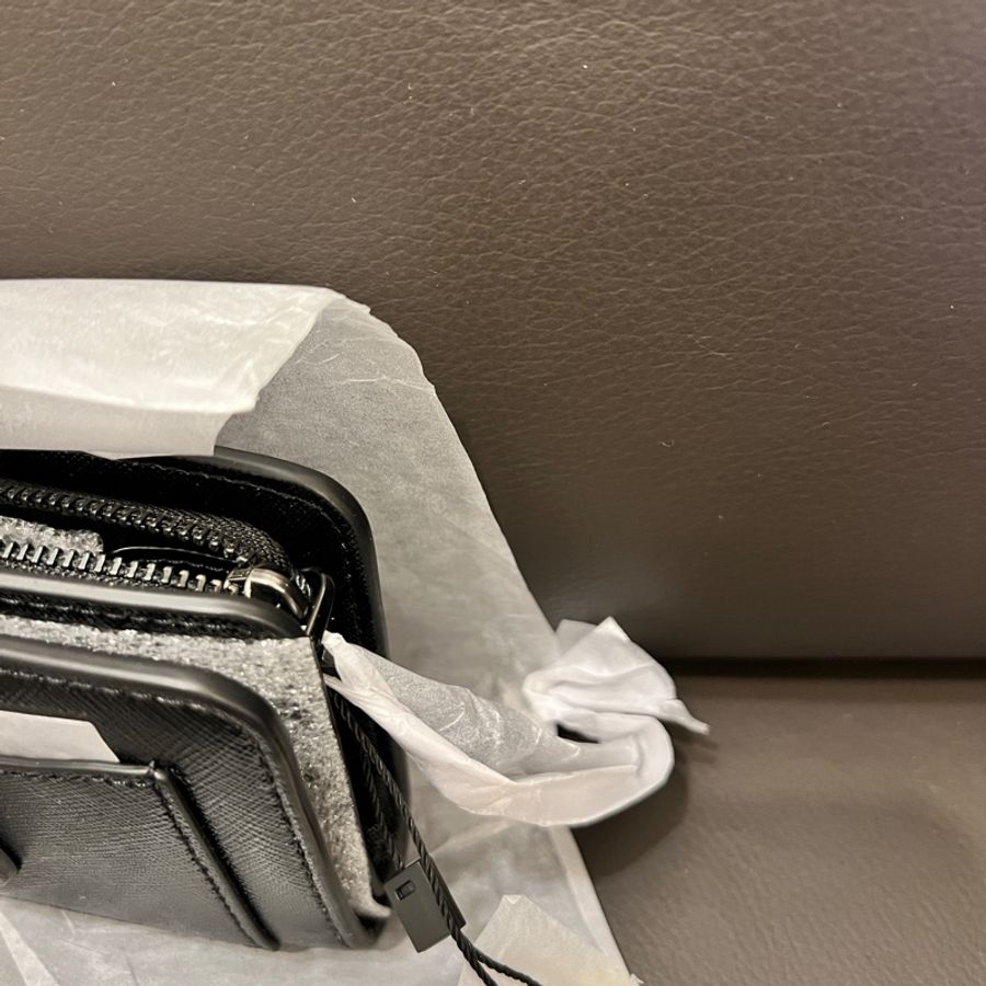 MARC JACOBS-10
