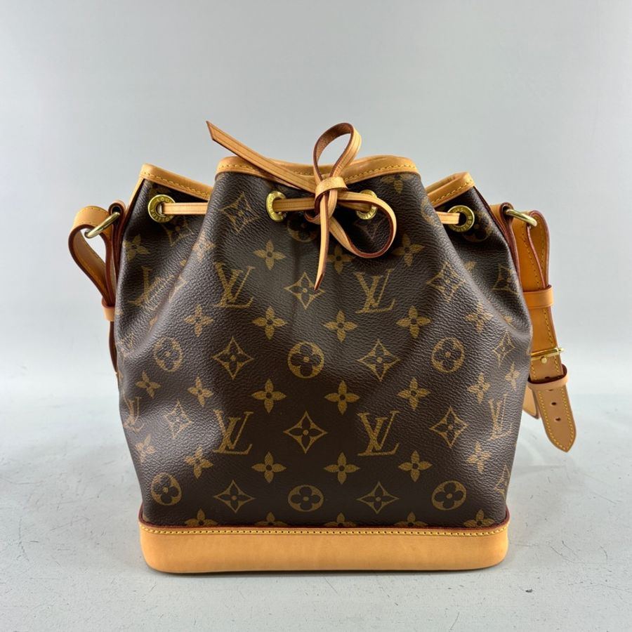 Louis Vuitton M40817經典原花水桶肩背包Noe BB-1