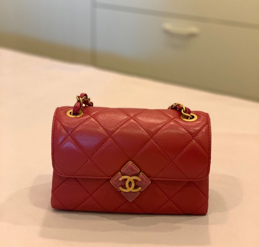 Chanel 香奈兒經典口蓋包-0