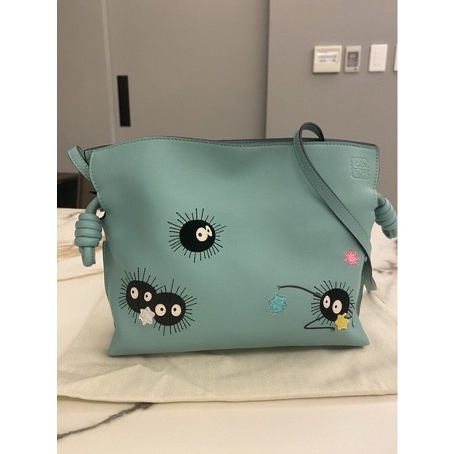 Loewe 神隱少女聯名雲朵包-0