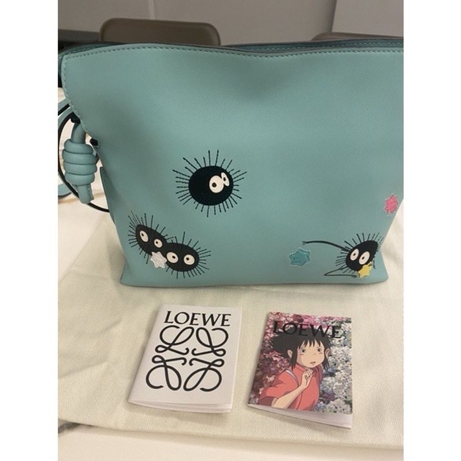 Loewe 神隱少女聯名雲朵包-3