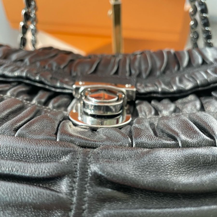 Prada 銀色鏈條單肩包-14