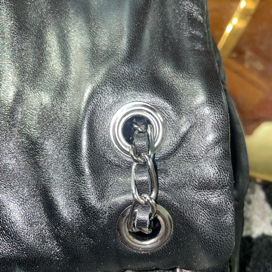 Prada 銀色鏈條單肩包-16